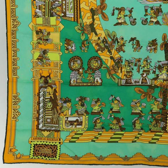 HERMES Carre 90 ASTRES et SOLEILS Scarf Silk Green Auth mr067 - Picture 8 of 16
